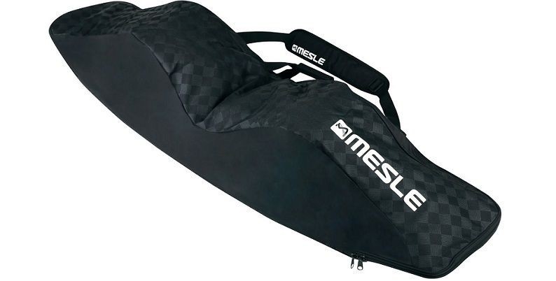 Wakeboard and kiteboard bag for boards and accessories